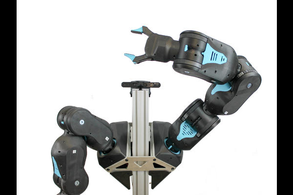 Blue - новый недорогой робот-манипулятор с силовым управлением от Калифорнийского университета в Беркли
